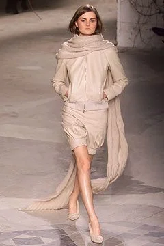 Look 30